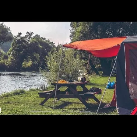Sana River Camp Kamp alanı *